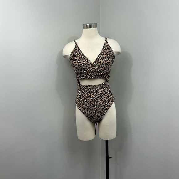 aerie Other - Aerie‎ Tan Animal Print One Piece Swimsuit